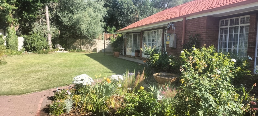 5 Bedroom Property for Sale in Waverley Free State